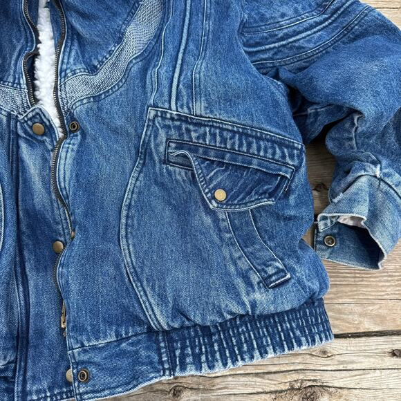 Vintage Weathered Blues Sherpa Lined Denim Jacket - Small - Picture 2 of 14